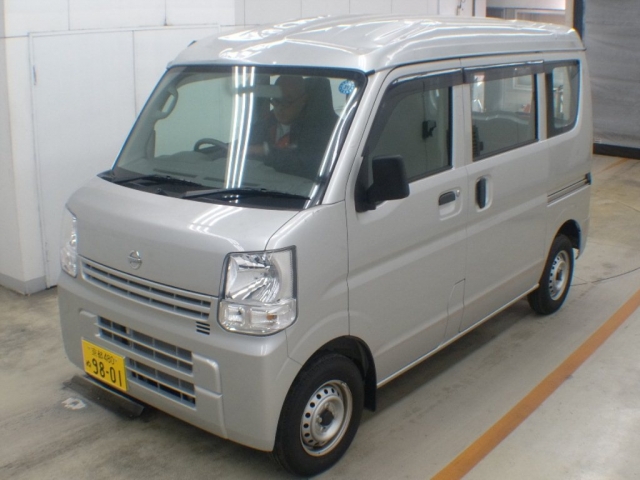 Import and buy NISSAN CLIPPER VAN 2018 from Japan to Nairobi, Kenya