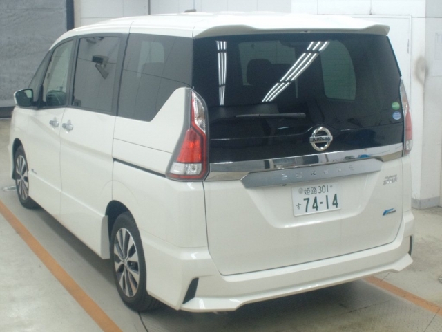 Import and buy NISSAN SERENA 2018 from Japan to Nairobi, Kenya