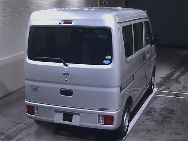 Import and buy NISSAN CLIPPER VAN 2018 from Japan to Nairobi, Kenya