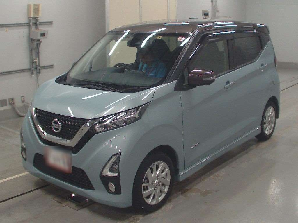 Import and buy NISSAN DAYZ 2019 from Japan to Nairobi, Kenya