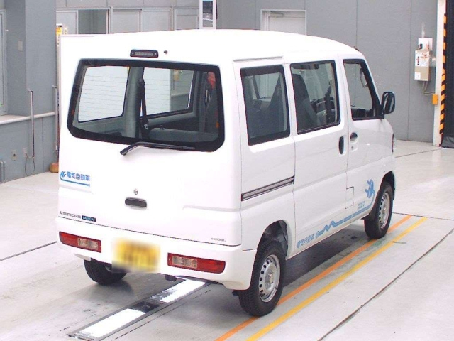 Import and buy MITSUBISHI MINICAB MIEV 2022 from Japan to Nairobi, Kenya