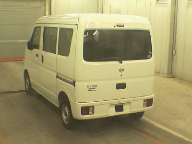 Import and buy NISSAN CLIPPER VAN 2018 from Japan to Nairobi, Kenya