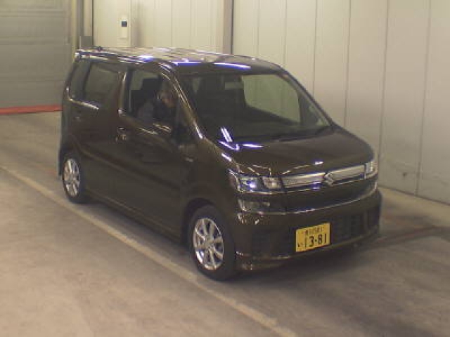 Import and buy SUZUKI WAGON R 2017 from Japan to Nairobi, Kenya