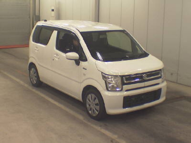 Import and buy SUZUKI WAGON R 2017 from Japan to Nairobi, Kenya