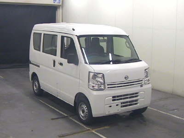 Import and buy NISSAN CLIPPER VAN 2018 from Japan to Nairobi, Kenya