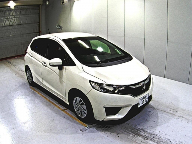 Import and buy HONDA FIT 2017 from Japan to Nairobi, Kenya