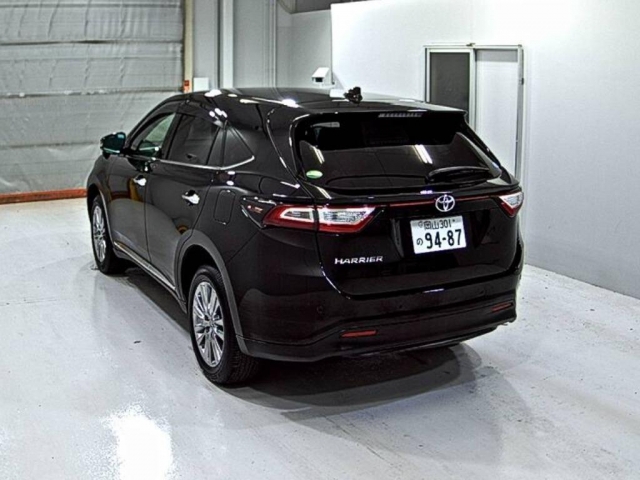 Import and buy TOYOTA HARRIER 2019 from Japan to Nairobi, Kenya