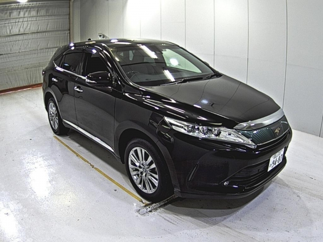 Import and buy TOYOTA HARRIER 2019 from Japan to Nairobi, Kenya