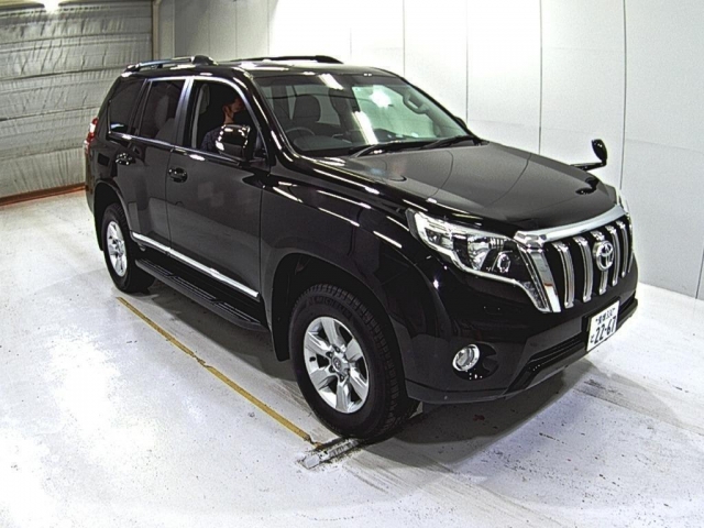 Import and buy TOYOTA LAND CRUISER PRADO 2017 from Japan to Nairobi, Kenya