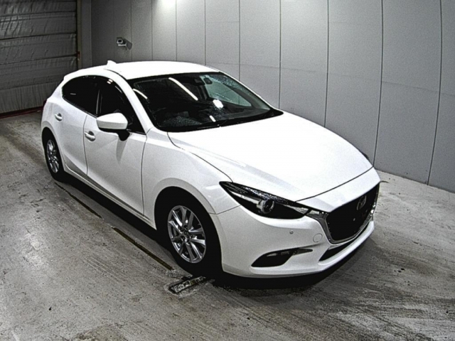 Import and buy MAZDA AXELA 2018 from Japan to Nairobi, Kenya