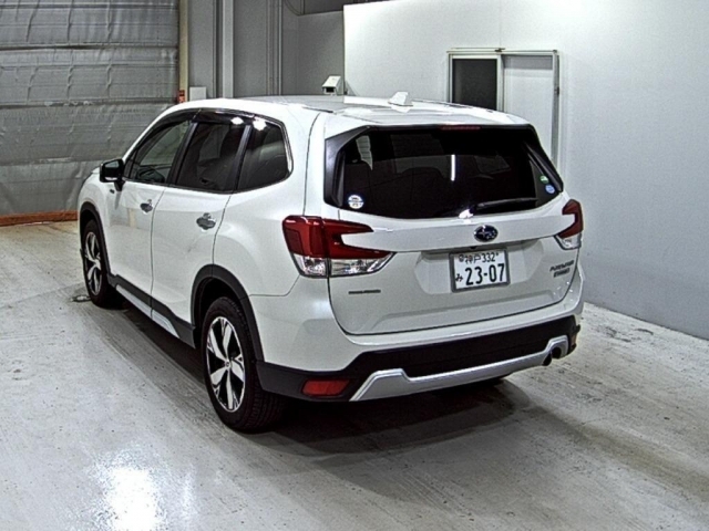 Import and buy SUBARU FORESTER 2019 from Japan to Nairobi, Kenya