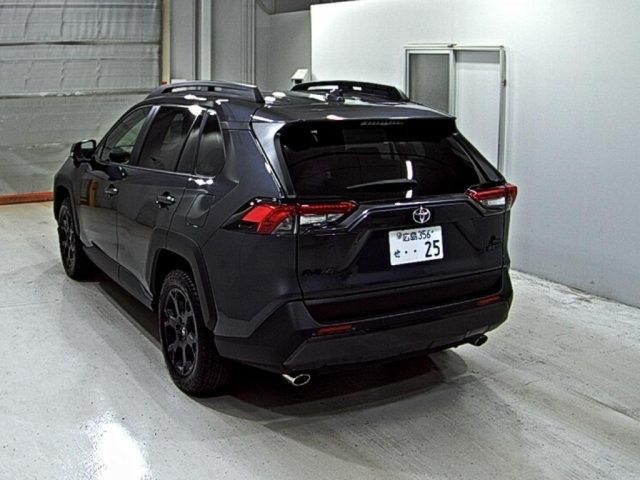 Import and buy TOYOTA RAV4 2021 from Japan to Nairobi, Kenya