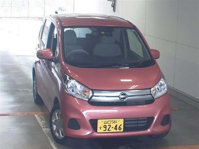 Import and buy NISSAN DAYZ 2018 from Japan to Nairobi, Kenya