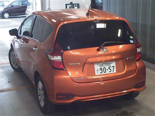 Import and buy NISSAN NOTE 2017 from Japan to Nairobi, Kenya