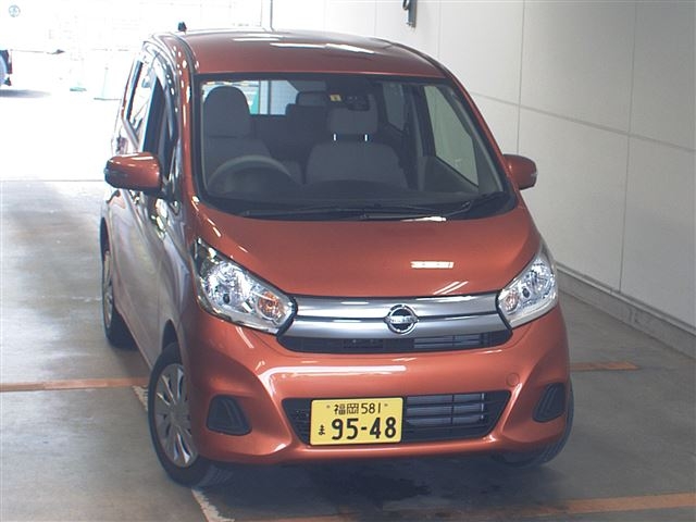 Import and buy NISSAN DAYZ 2018 from Japan to Nairobi, Kenya