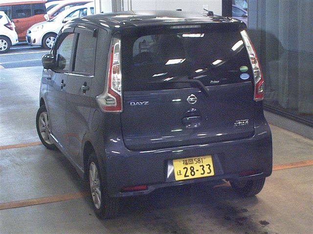 Import and buy NISSAN DAYZ 2018 from Japan to Nairobi, Kenya