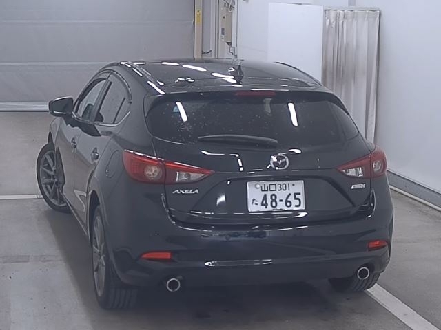 Import and buy MAZDA AXELA 2018 from Japan to Nairobi, Kenya