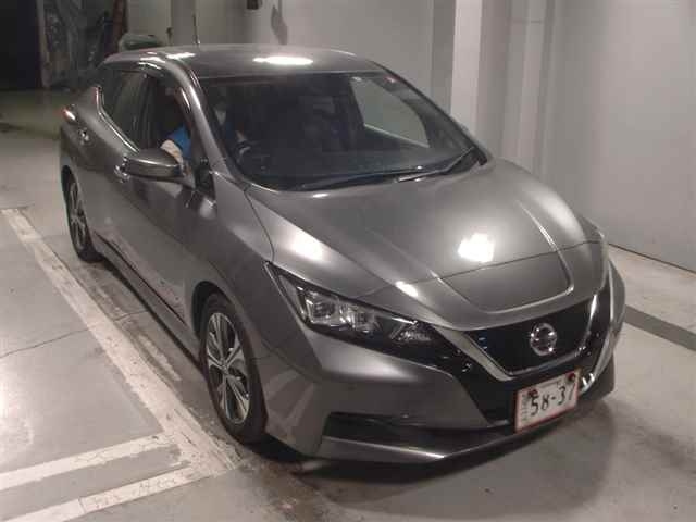 Import and buy NISSAN LEAF 2019 from Japan to Nairobi, Kenya