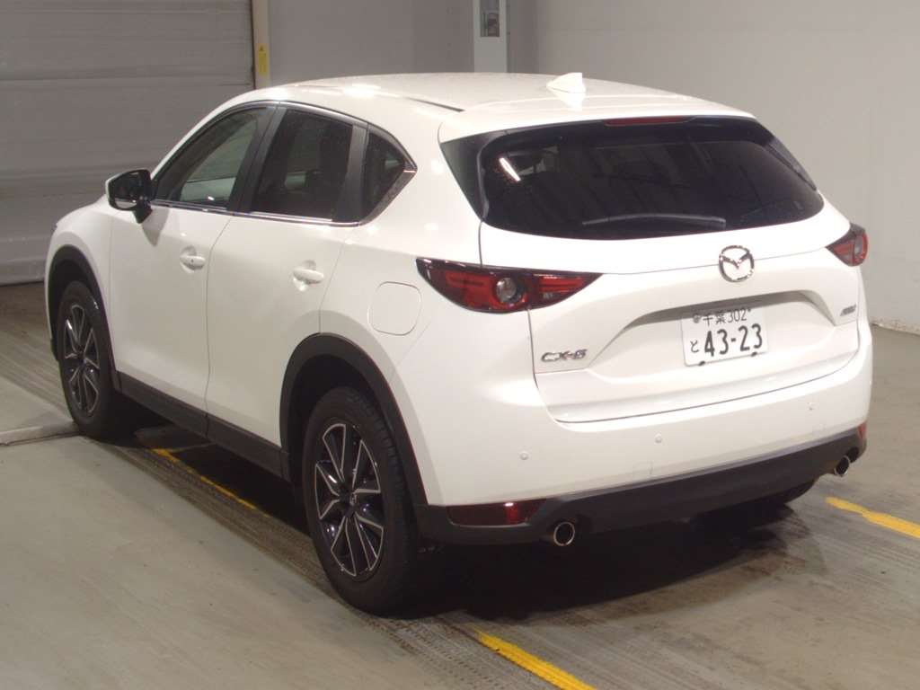 Import and buy MAZDA CX-5 2017 from Japan to Nairobi, Kenya