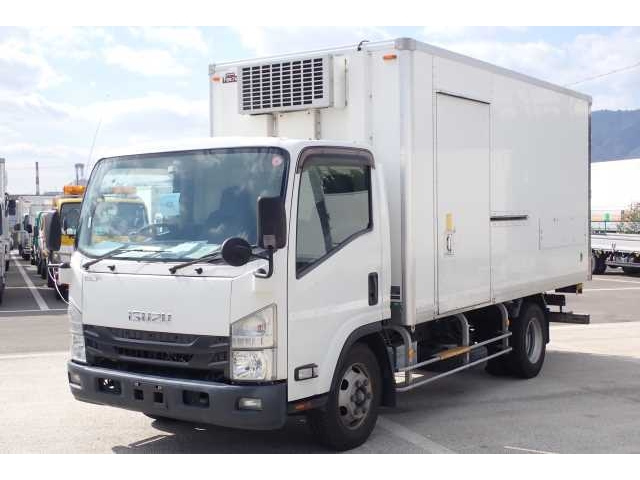 Import and buy ISUZU ELF 2017 from Japan to Nairobi, Kenya