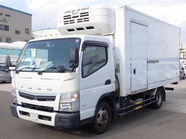 Import and buy MITSUBISHI CANTER 2018 from Japan to Nairobi, Kenya