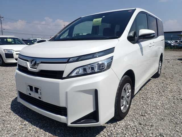 Import and buy TOYOTA VOXY 2018 from Japan to Nairobi, Kenya