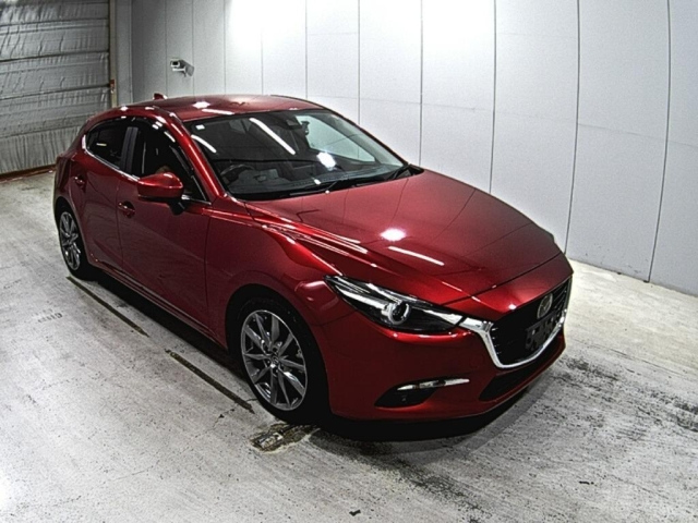 Import and buy MAZDA AXELA 2018 from Japan to Nairobi, Kenya