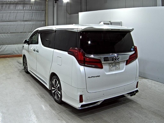 Import and buy TOYOTA ALPHARD 2019 from Japan to Nairobi, Kenya