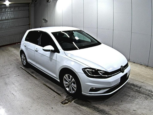 Import and buy VOLKSWAGEN GOLF 2018 from Japan to Nairobi, Kenya