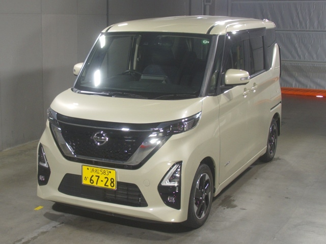 Import and buy NISSAN ROOX 2021 from Japan to Nairobi, Kenya