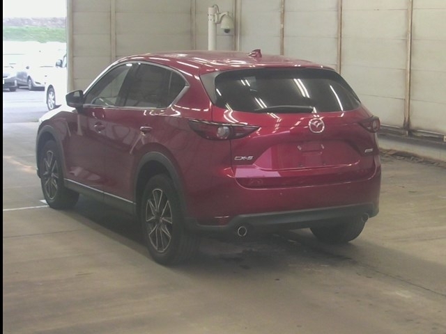 Import and buy MAZDA CX-5 2017 from Japan to Nairobi, Kenya