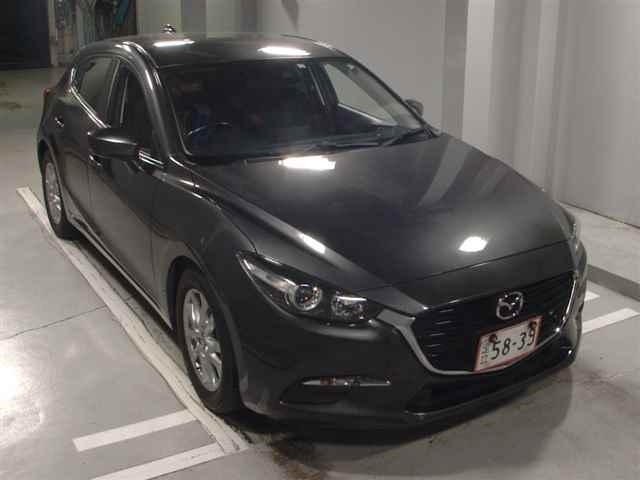 Import and buy MAZDA AXELA 2017 from Japan to Nairobi, Kenya