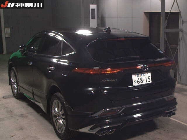 Import and buy TOYOTA HARRIER 2020 from Japan to Nairobi, Kenya