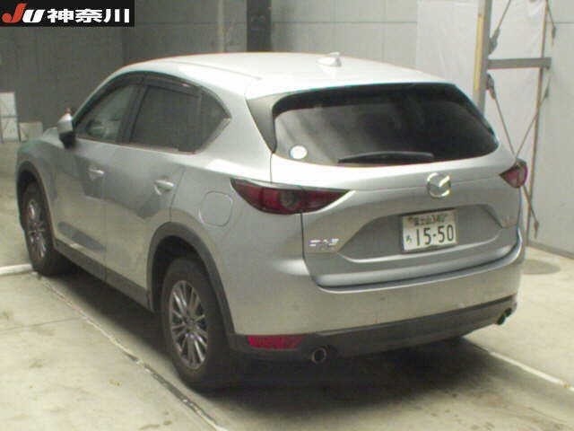 Import and buy MAZDA CX-5 2017 from Japan to Nairobi, Kenya