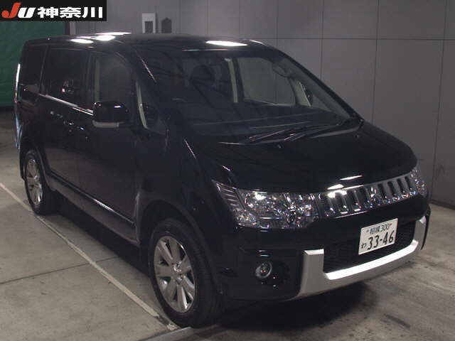 Import and buy MITSUBISHI DELICA D5 2018 from Japan to Nairobi, Kenya