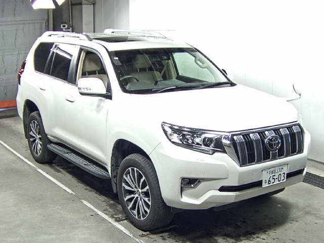 Import and buy TOYOTA LAND CRUISER PRADO 2018 from Japan to Nairobi, Kenya