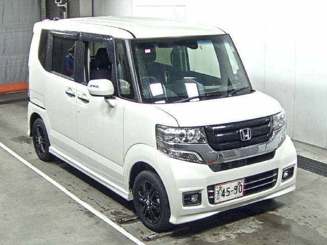 Import and buy HONDA N BOX 2017 from Japan to Nairobi, Kenya