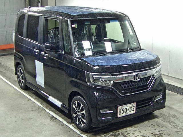 Import and buy HONDA N BOX 2018 from Japan to Nairobi, Kenya