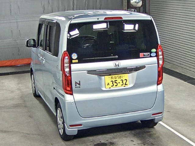 Import and buy HONDA N BOX 2017 from Japan to Nairobi, Kenya