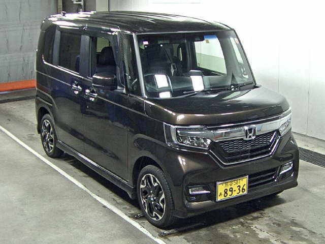 Import and buy HONDA N BOX 2017 from Japan to Nairobi, Kenya