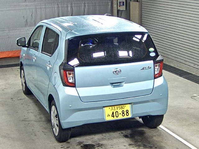 Import and buy DAIHATSU MIRA E S 2017 from Japan to Nairobi, Kenya