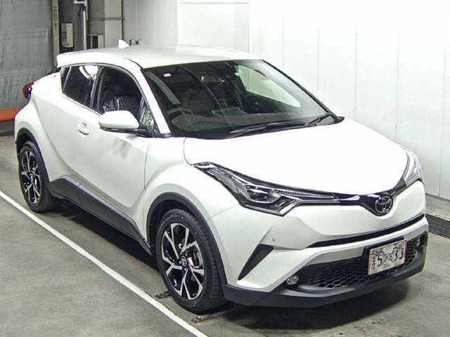 Import and buy TOYOTA C-HR 2018 from Japan to Nairobi, Kenya