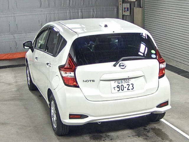 Import and buy NISSAN NOTE 2018 from Japan to Nairobi, Kenya