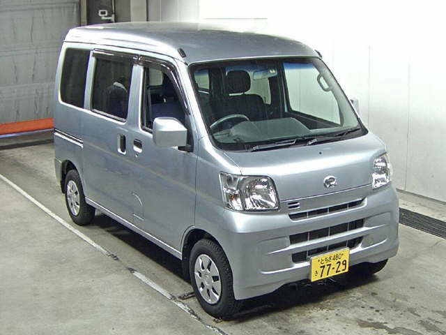 Import and buy DAIHATSU HIJET VAN 2017 from Japan to Nairobi, Kenya