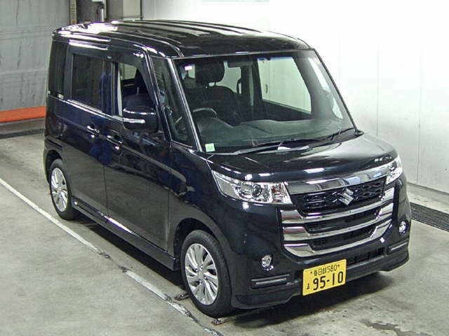 Import and buy SUZUKI SPACIA 2017 from Japan to Nairobi, Kenya