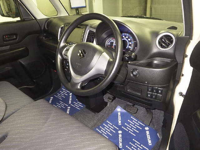 Import and buy SUZUKI SPACIA 2017 from Japan to Nairobi, Kenya