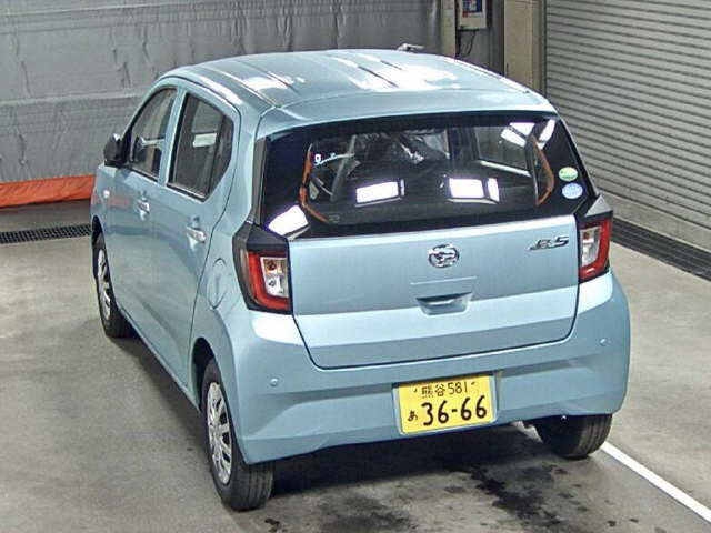 Import and buy DAIHATSU MIRA E S 2018 from Japan to Nairobi, Kenya