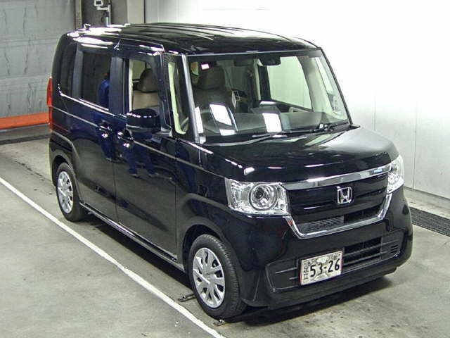 Import and buy HONDA N BOX 2017 from Japan to Nairobi, Kenya