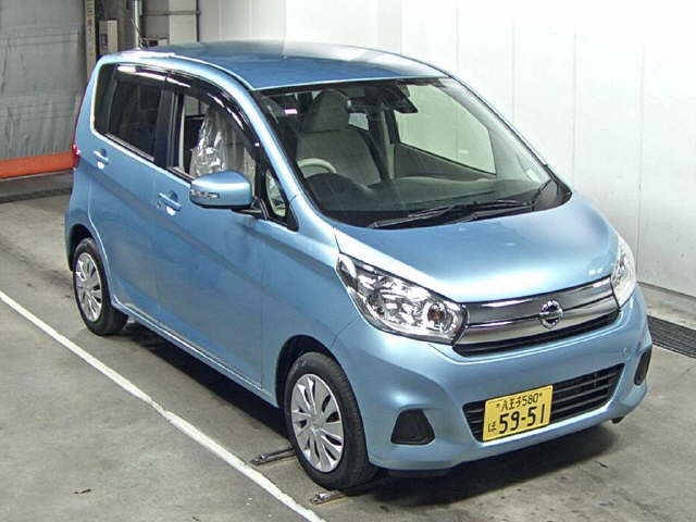 Import and buy NISSAN DAYZ 2017 from Japan to Nairobi, Kenya