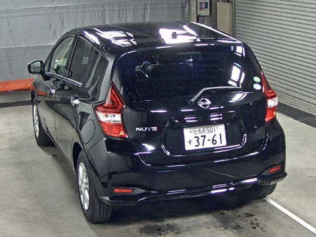 Import and buy NISSAN NOTE 2018 from Japan to Nairobi, Kenya